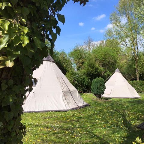 TENT 2 people - 01-Tipi Davy Crockett 18m2 (1bed - 1/8pers.) + kit ready to camp - price for 2 people