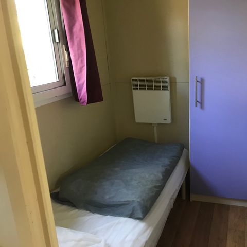 CHALET 2 people - 06-Chalet Confort 24m2 (2ch - 1/5 pers.) + Covered terrace + TV + Air conditioning - price for 2 people