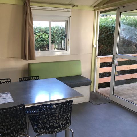 CHALET 2 people - 06-Chalet Confort 24m2 (2ch - 1/5 pers.) + Covered terrace + TV + Air conditioning - price for 2 people