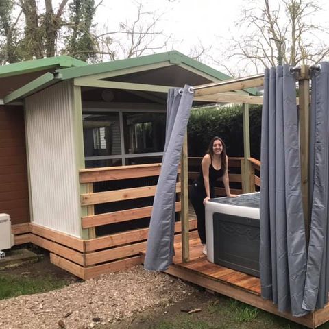 CHALET 2 people - 10-Chalet du Belier Confort 24m2 (2bed - 5pers) + Jaccuzzi + Beds made up + towel + drinks kit - price for 2 people