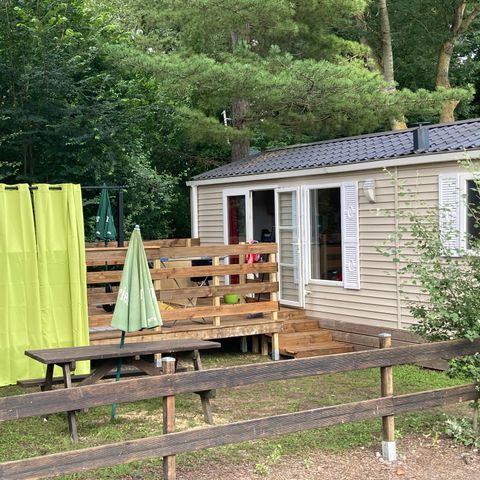 BUNGALOW 2 people - 12-Bungalow du Parc 32m2 (2bed - 2/6pers.) + Jaccuzzi + Beds made up + towels + drinks + TV + Air conditioning - price for 2 people