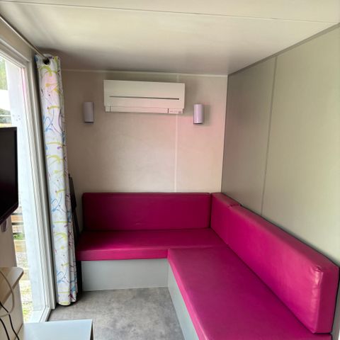 MOBILE HOME 2 people - 13-La Folle entreprise 32m2 (2ch - 2/6pers.) + Jaccuzzi + Beds made up + towel + drinks kit + TV - price for 2 people
