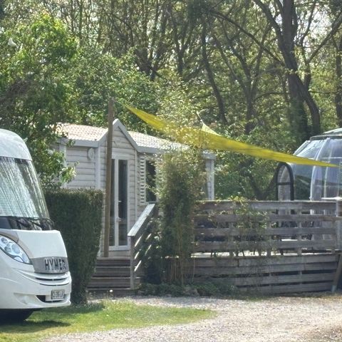 BUNGALOW 2 people - 14-Bungalow du Gorguet 40m2 (2ch -2/6pers.) + Jaccuzzi + Beds made up + towel + drinks kit + TV - price for 2 people