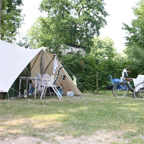 Pitch - Grand Confort - Water / electricity / drainage