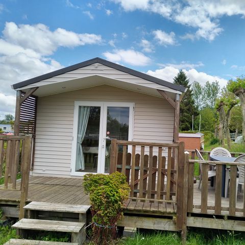 MOBILE HOME 4 people - Confort TV - 1 bedroom + semi-covered terrace -