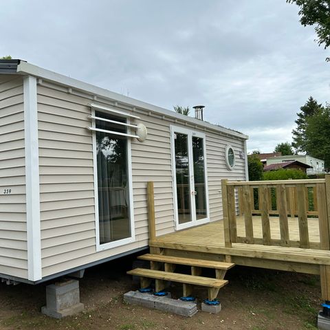 MOBILE HOME 4 people - 2-bedroom comfort mobile home sleeps 4
