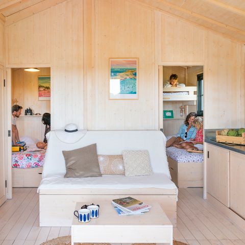 UNUSUAL ACCOMMODATION 5 people - LODGE