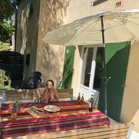 COUNTRY HOUSE 6 people - 2-bedroom gîte with jacuzzi