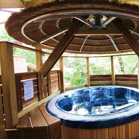 MOBILE HOME 4 people - Mobile-home Provence Sérénité 25 m² - Private Jacuzzi - 3 rooms - 2 bedrooms - Air-conditioning