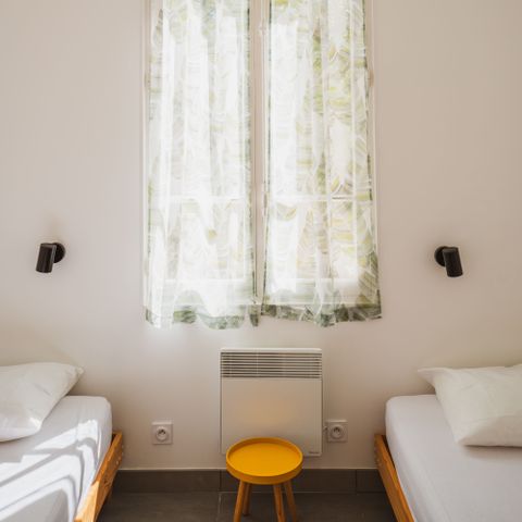 APARTMENT 4 people - Lantana - Air conditioning + TV