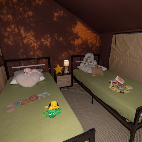 CANVAS AND WOOD TENT 4 people - Lodge tent - without sanitary facilities