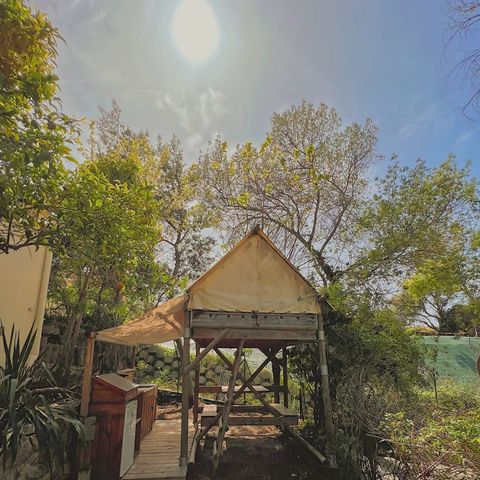 UNUSUAL ACCOMMODATION 2 people - Perched tent - 5 m² - without sanitary facilities