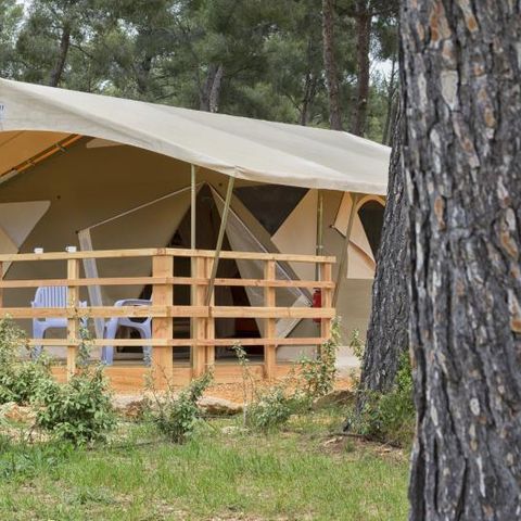 CANVAS AND WOOD TENT 5 people - Lodge tent rental - 2 bedrooms