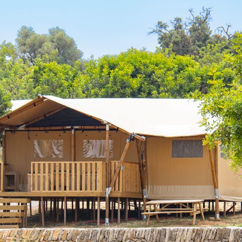 CANVAS AND WOOD TENT 5 people - SAFARI LODGE - 40m²- 2 bedrooms