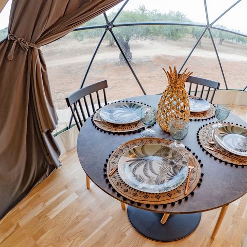 UNUSUAL ACCOMMODATION 4 people - DOMO - 40m²- 2 bedrooms