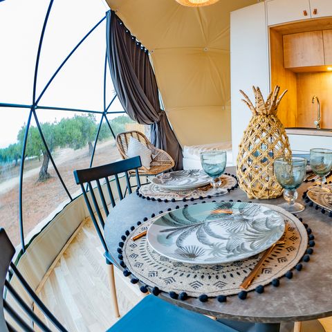 UNUSUAL ACCOMMODATION 4 people - DOMO - 40m²- 2 bedrooms