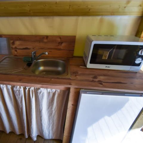 CANVAS AND WOOD TENT 4 people - Lodge 2 trèfles 2 bedrooms, 1 shower room
