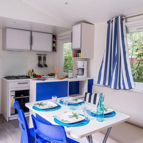 MOBILE HOME 4 people - 2 bedrooms - TV - CLIM - PLANCHA