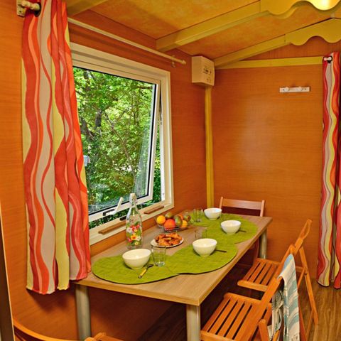 Accommodation 4 persons - ROULOTTE. ECO