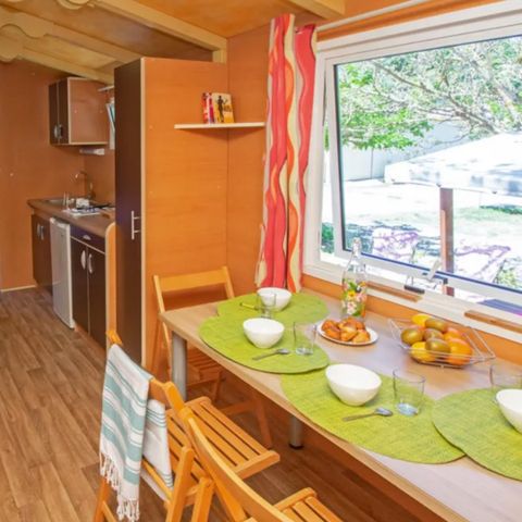 Accommodation 4 persons - ROULOTTE. ECO
