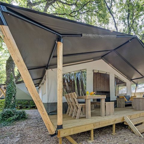 CANVAS AND WOOD TENT 6 people - Sanitary safety