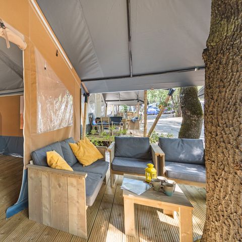 CANVAS AND WOOD TENT 4 people - Safari tent + sanitary (4P) 