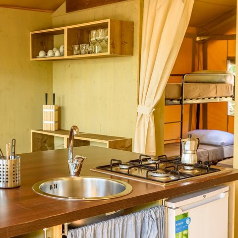 CANVAS AND WOOD TENT 5 people - Country Lodge