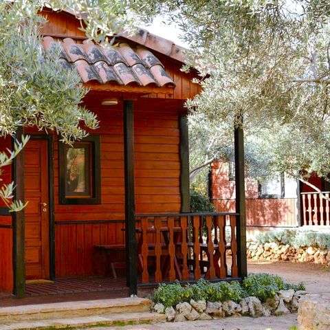 BUNGALOW 2 people - Bungalow no kitchen double bed