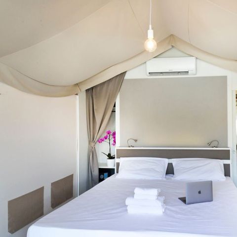 CANVAS AND WOOD TENT 2 people - Hu Glamp Smart Tenda