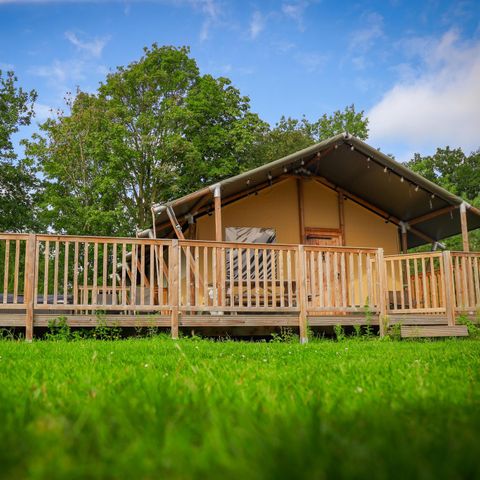 CANVAS AND WOOD TENT 6 people - Wellness