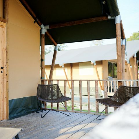 CANVAS AND WOOD TENT 6 people - Wellness