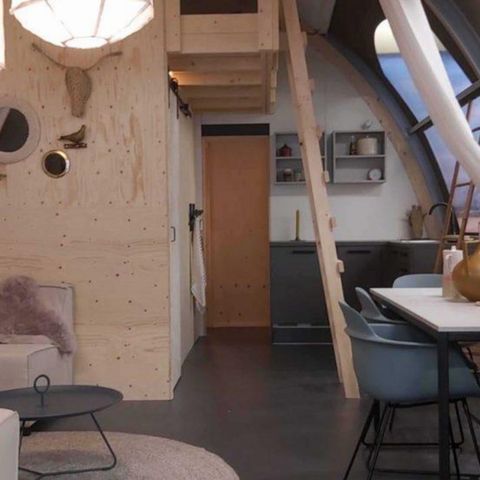 UNUSUAL ACCOMMODATION 6 people - Big Oak