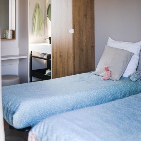 LODGE 12 people - 3 Luxury Lodges for 12 people