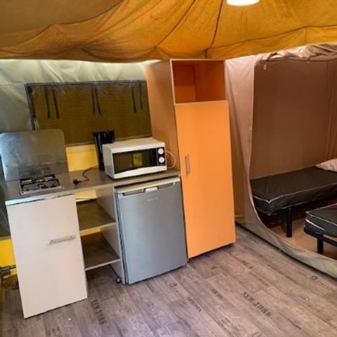 Canvas bungalow 4 persons