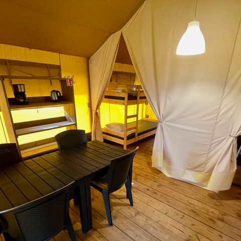 Canvas and wooden tent 6 persons