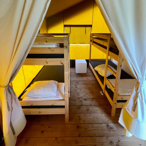 Canvas and wooden tent 6 persons
