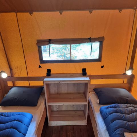 CANVAS AND WOOD TENT 4 people - Luxury incl. sanitary facilities (MIVA)