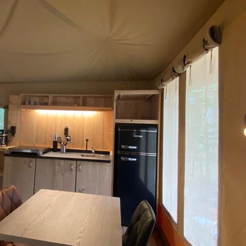 Canvas and wooden tent 2 persons - Luxury Safari tent with sanitary facilities (MIVA)