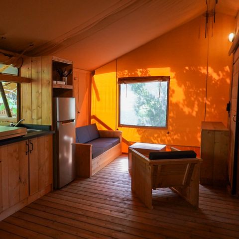 CANVAS AND WOOD TENT 6 people - incl. lakeside sanitary facilities