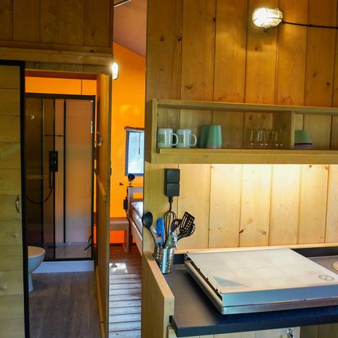 Canvas and wooden tent 5 persons - incl. lakeside sanitary facilities