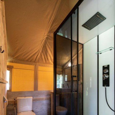 CANVAS AND WOOD TENT 6 people - incl. sanitary facilities with slide