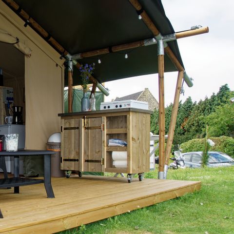 Canvas and wooden tent 4 persons