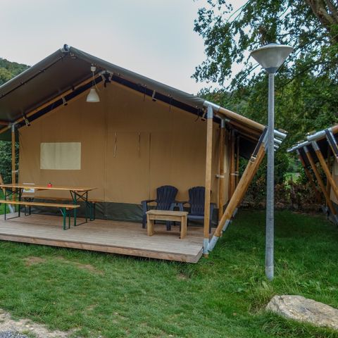 CANVAS AND WOOD TENT 6 people
