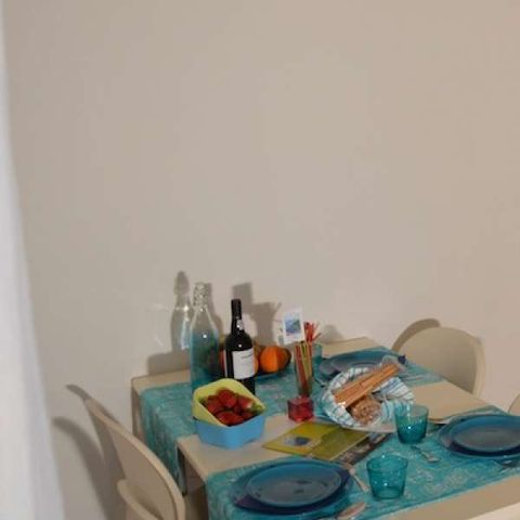 Apartment 6 persons - MIMOSA (with a small garden)