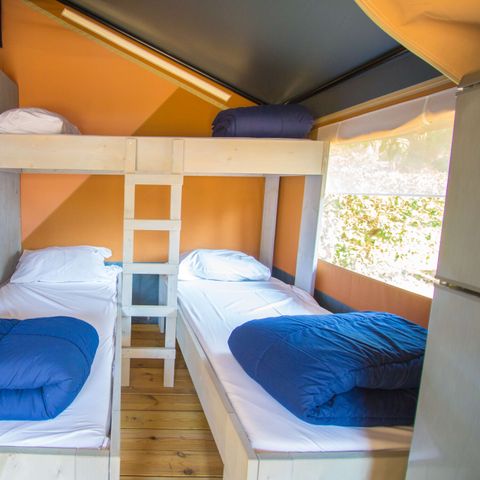 CANVAS AND WOOD TENT 5 people - Safari tent Comfort + airco 