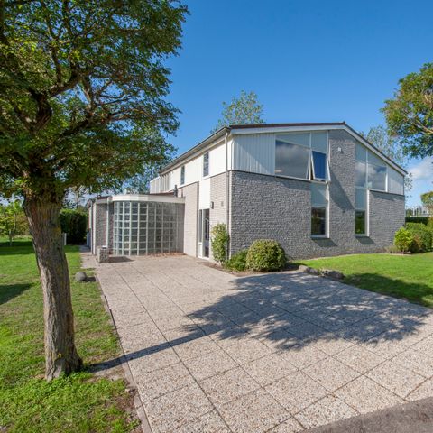 HOUSE 14 people - FV14