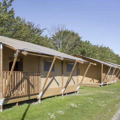 Canvas and wooden tent 4 persons