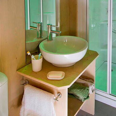 CANVAS AND WOOD TENT 6 people - Tente Safari | 3 Ch. | 6 Pers. | 1 SDB | Clim.