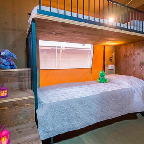 CANVAS AND WOOD TENT 6 people - Tente Safari | 3 Ch. | 6 Pers. | 1 SDB | Clim.