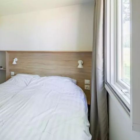 Mobile home 7 persons - Mobil-home | Ultimate Plus | 3 Bedrooms | 6/8 Pers | Terrace Lounge | 2 bathrooms | Air conditioning | TV | By Roan